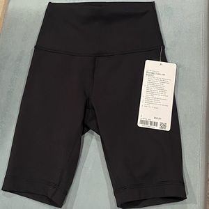 NWT Lululemon Wunder Train Biker Shorts 8in Size 2
